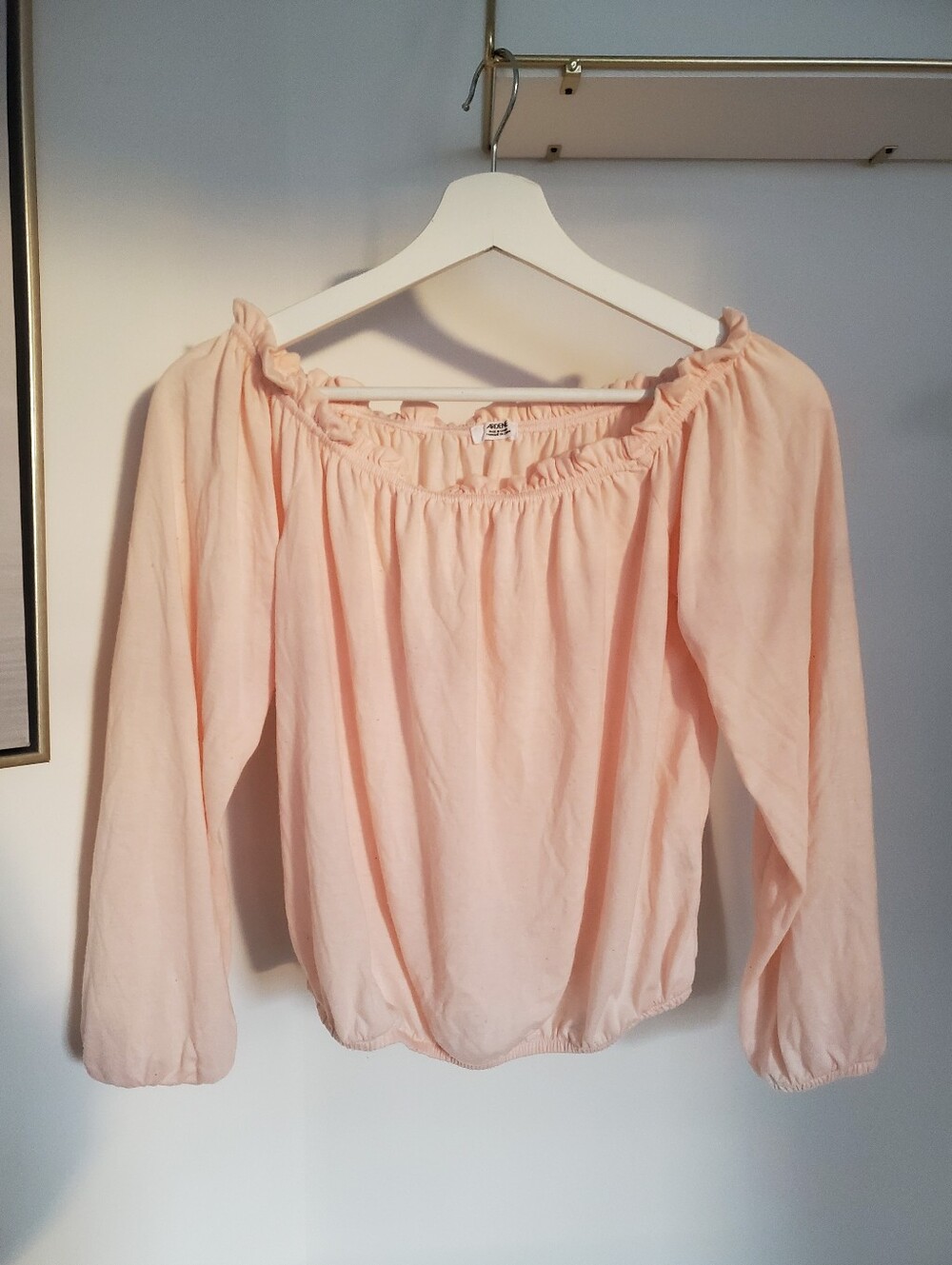 Light Pink Off-the-Shoulder Long Sleeve Top - Size Small